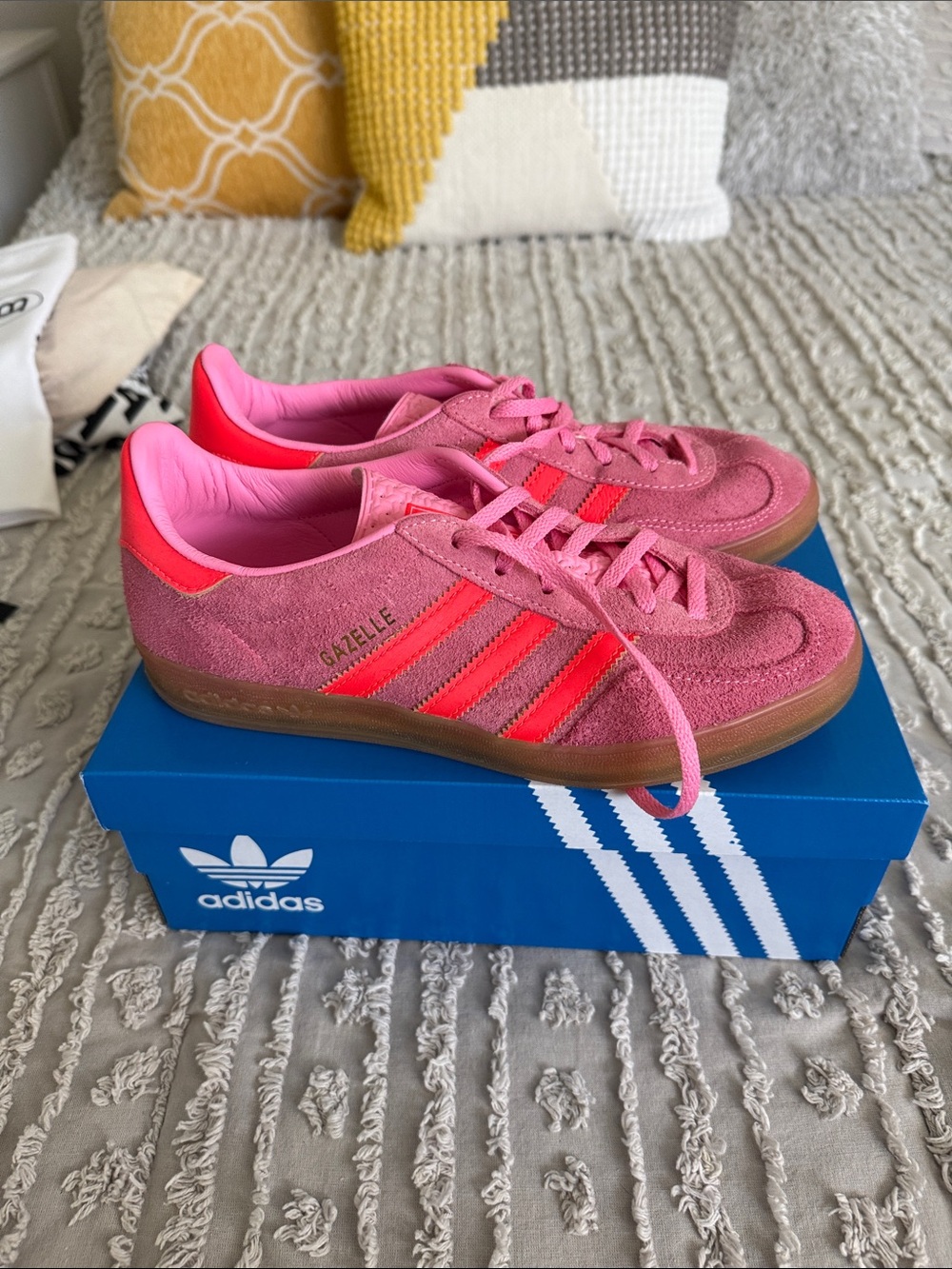 Adidas Gazelle Pink Suede Sneakers with Coral Stripes - Size 7 Women - Picture 5 of 7